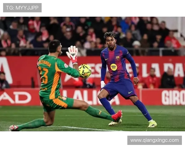 地上足球:巴萨4-1赫罗纳遥遥领先!皇马还能硬撑多久?