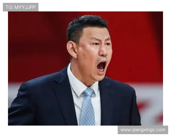 李楠复出担任北京男篮教练组核心